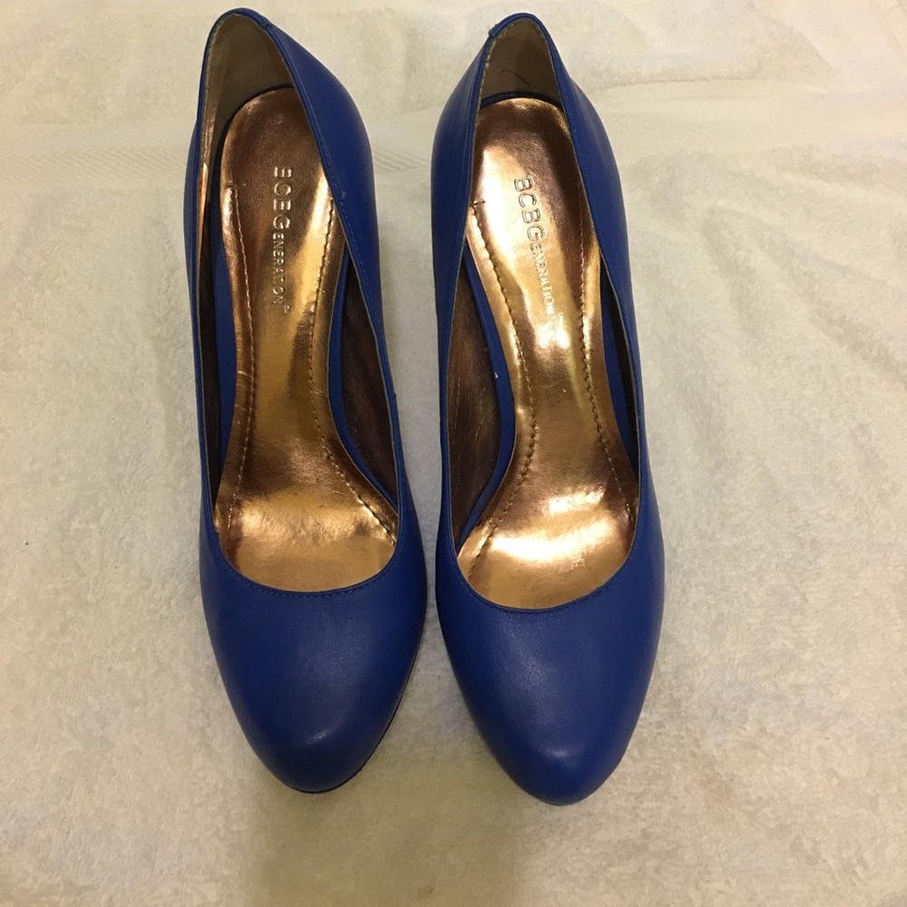 8 1/2 vivid blue Napa lux heel